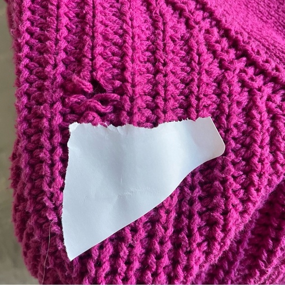 Love, Whit by Whitney Port RTR Design Pink Sweater 30870. - Picture 6 of 10